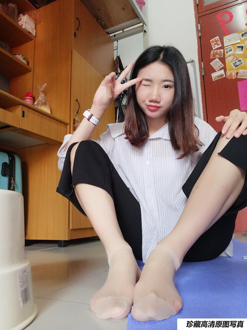 学妹校园寝室短丝系列025期 林薇[49P／65.7MB]