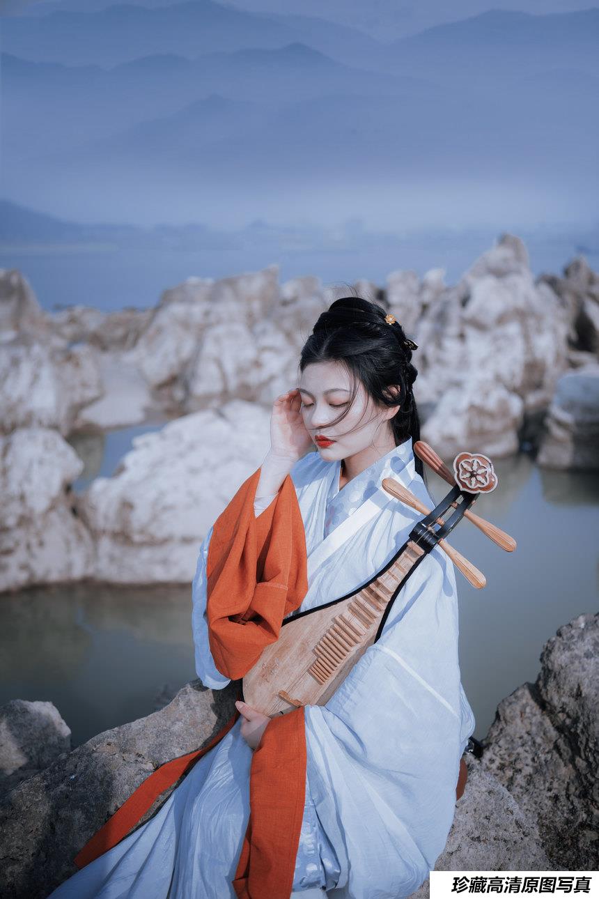 [YITUYU艺图语]2022.03.04 远望 椰子[23+1P／261MB]