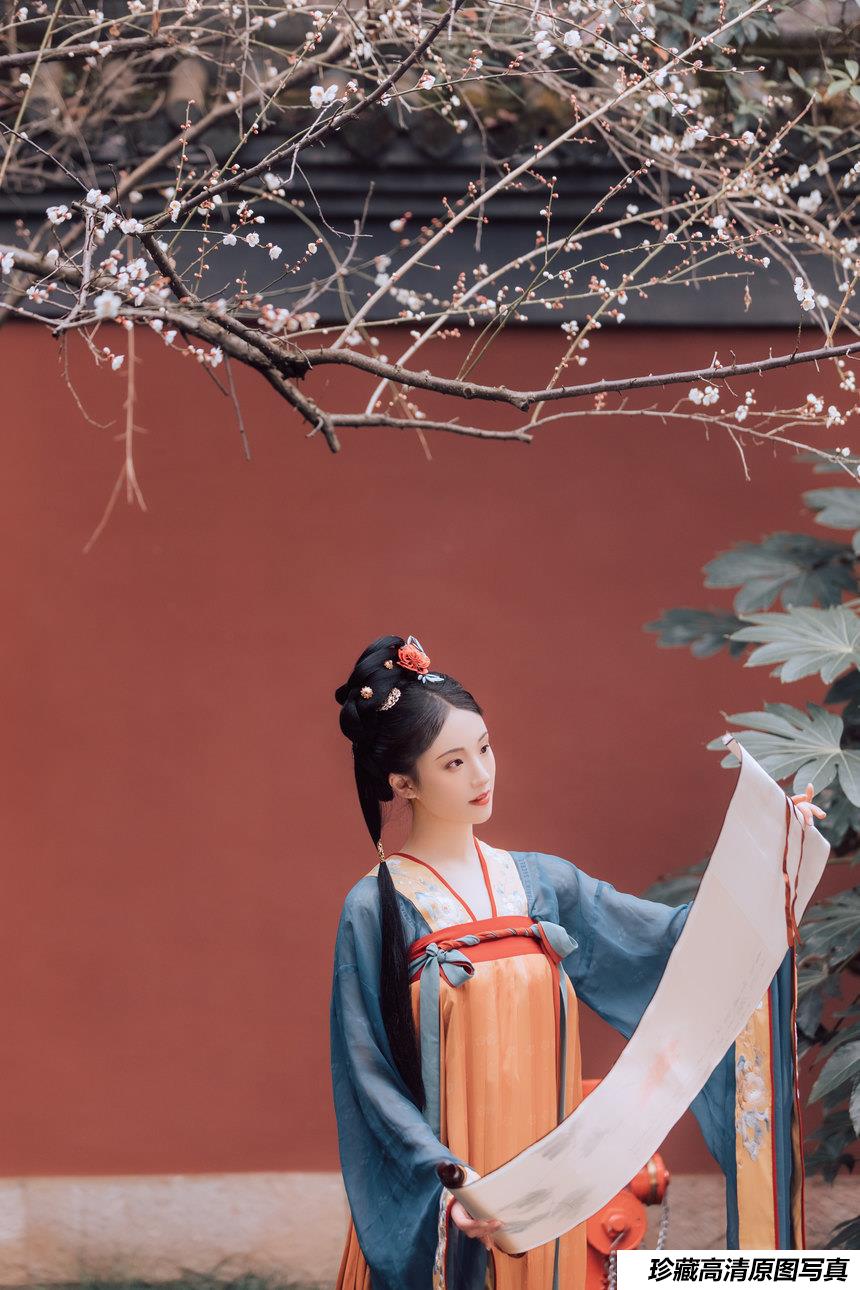 [YITUYU艺图语]2022.03.05 寒梅 方莛玉[37+1P／359MB]