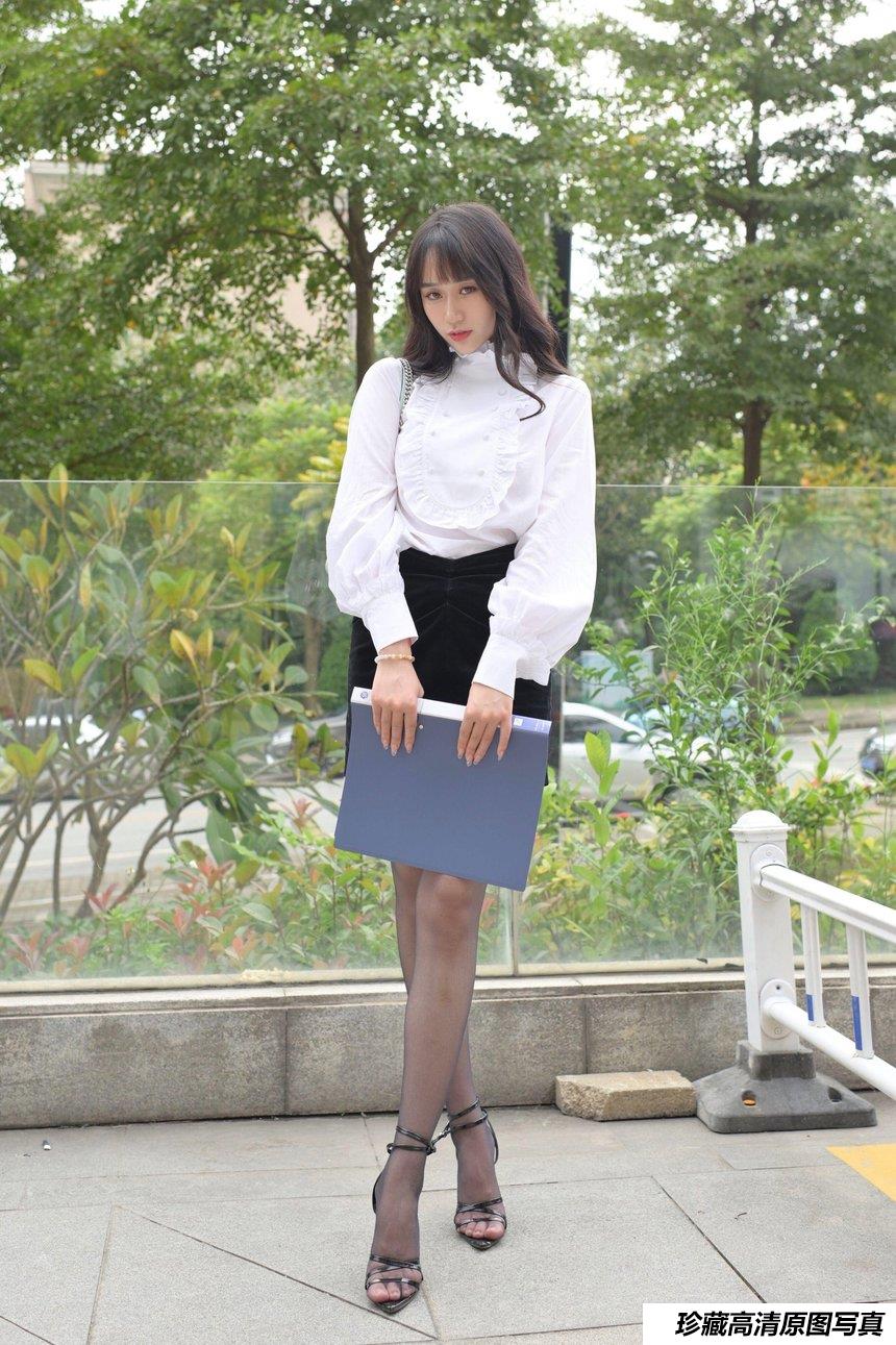 我丝你想 MX007 美西 公交车站奇遇记2 [71P-79MB]-绅士图