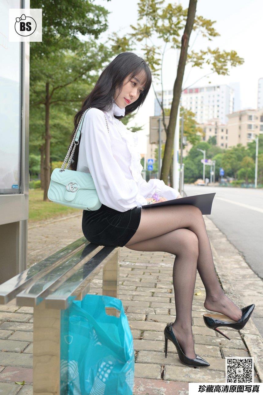 我丝你想 MX006 美西 公交车站奇遇记1 [67P-88MB]