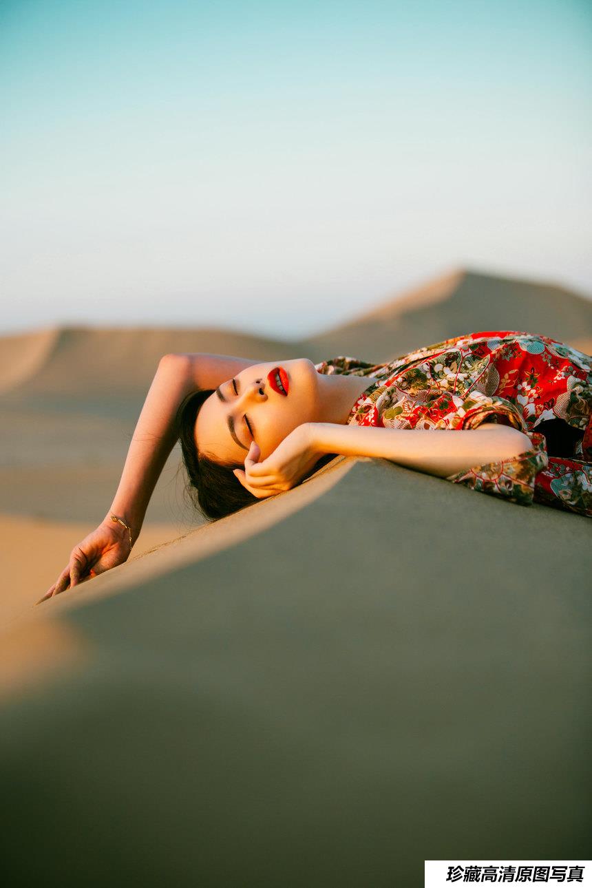 [YITUYU艺图语]2022.03.09 萧瑟 小圆呐[23+1P／193MB]