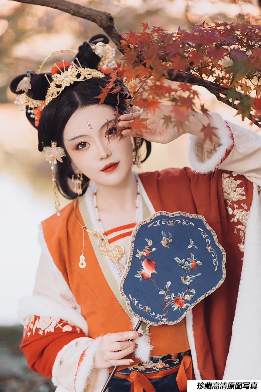 [YITUYU艺图语]2022.03.08 丹枫秋思 璐璐haley[28+1P／277MB]