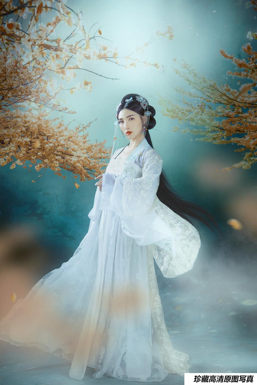 [YITUYU艺图语]2022.03.09 浮云影 唯宝[21+1P／277MB]