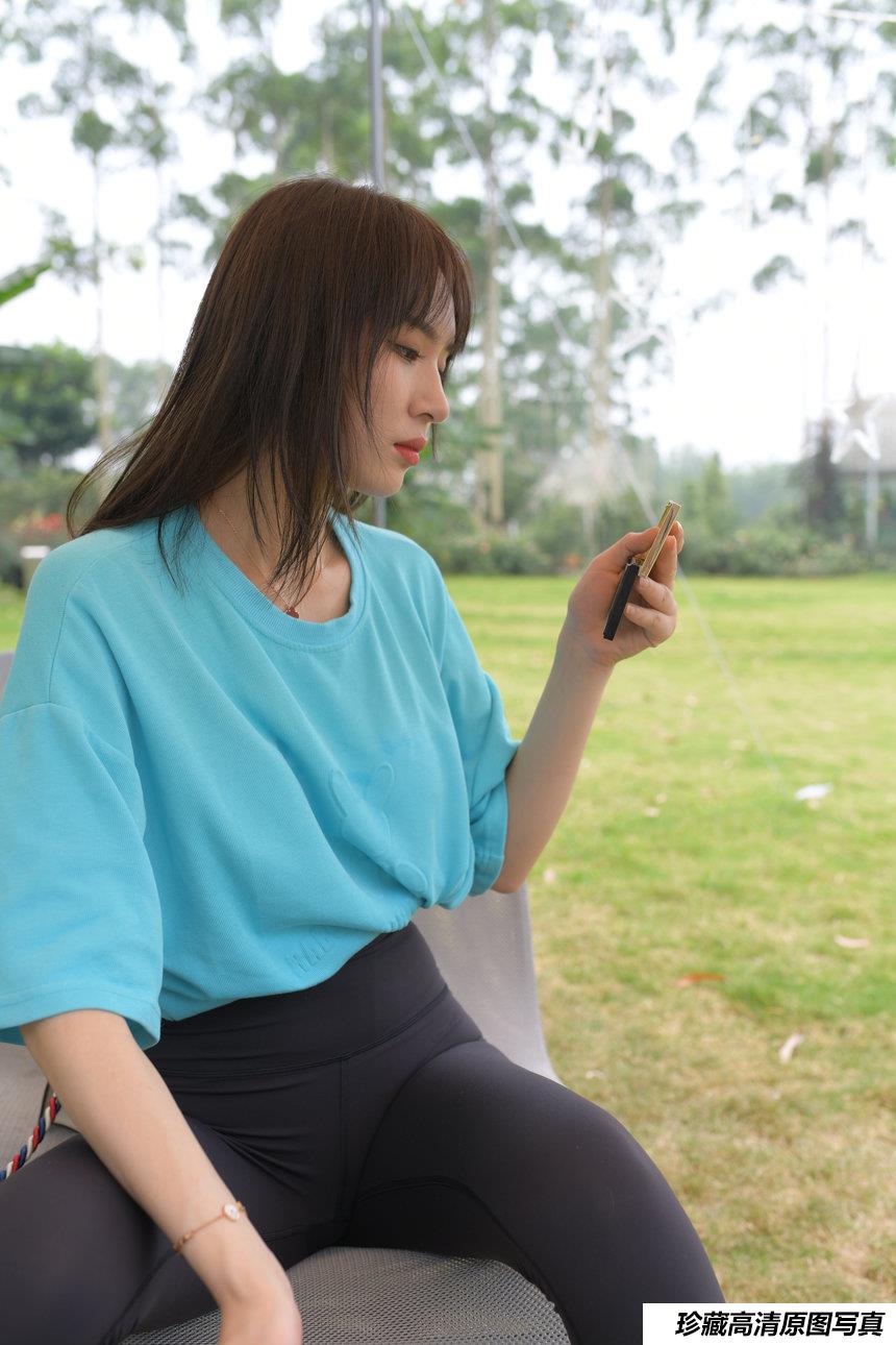 都市丽人漂亮的蓝衣黑紧裤小姐姐[视频+套图/8.24GB]