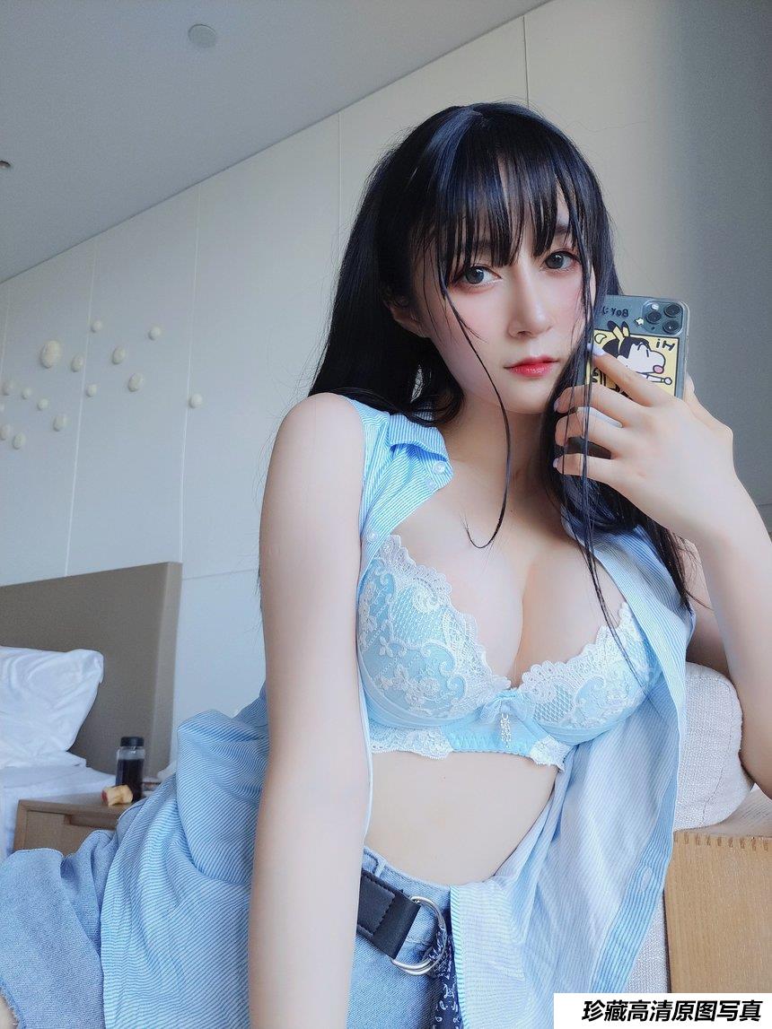 Coser小姐姐白银 9月第四期【37p-99MB】