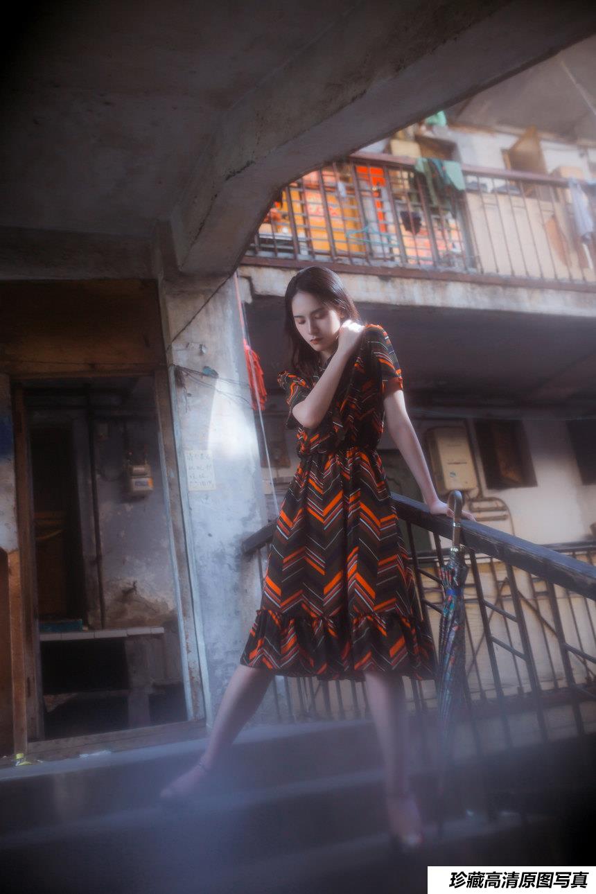 [YITUYU艺图语]2022.03.12 谧 小圆呐[29+1P／284MB]