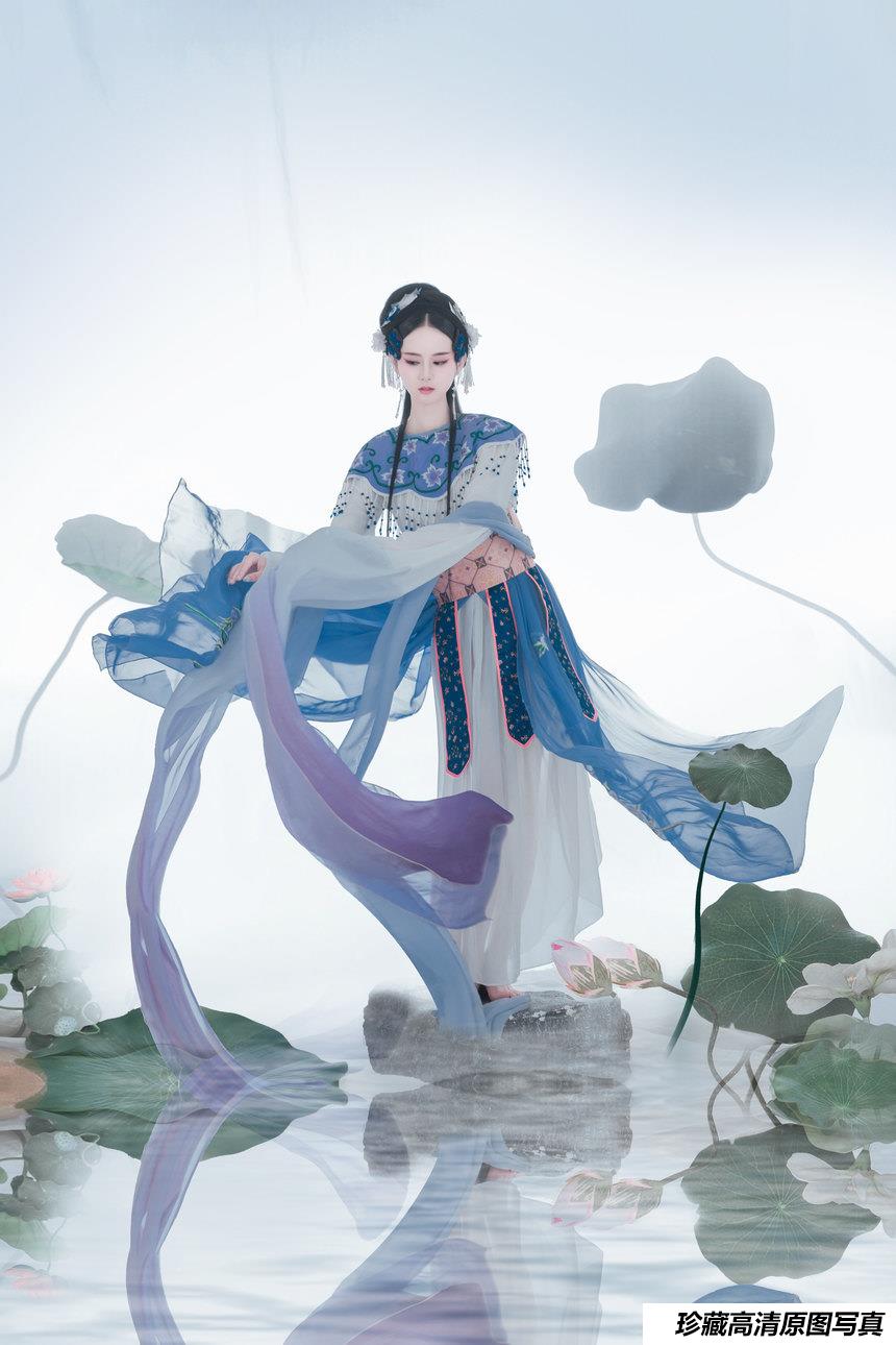 [YITUYU艺图语]2022.03.12 春风袅娜 欣宝[21+1P／118MB]