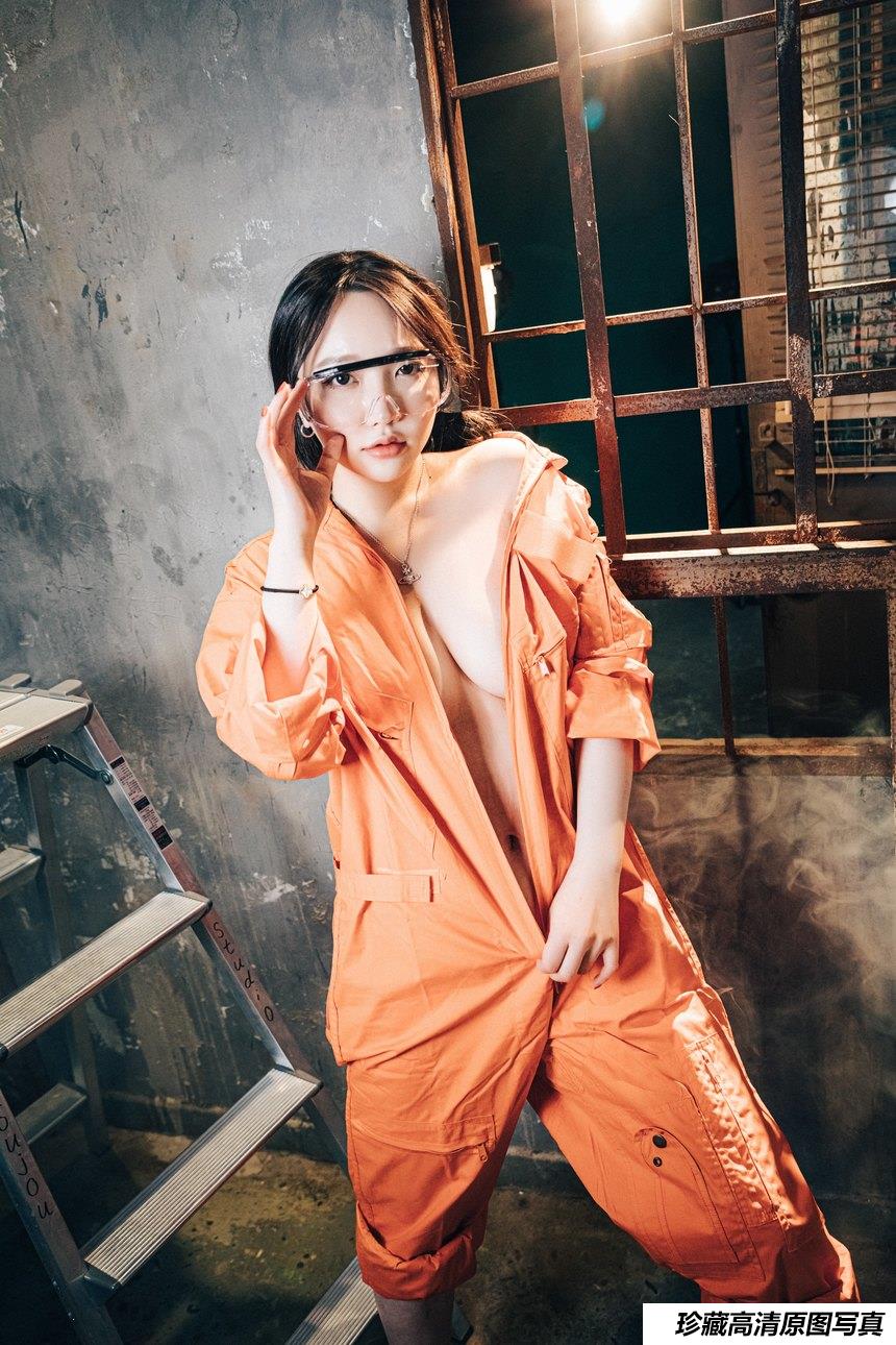 [Loozy] Son Ye-Eun – Where Are [102P-965MB]