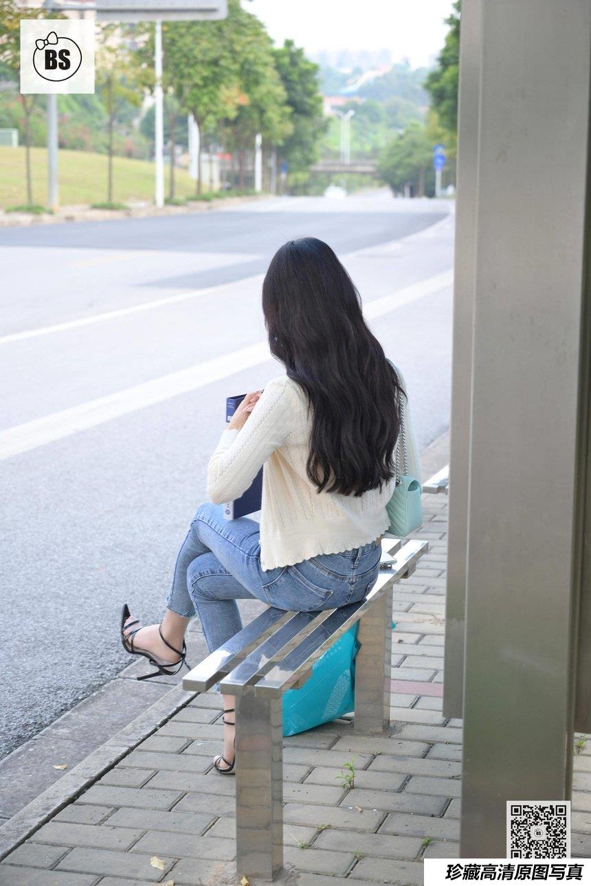 我丝你想 MX009 美西 公交车站奇遇记4 [74P-93MB]