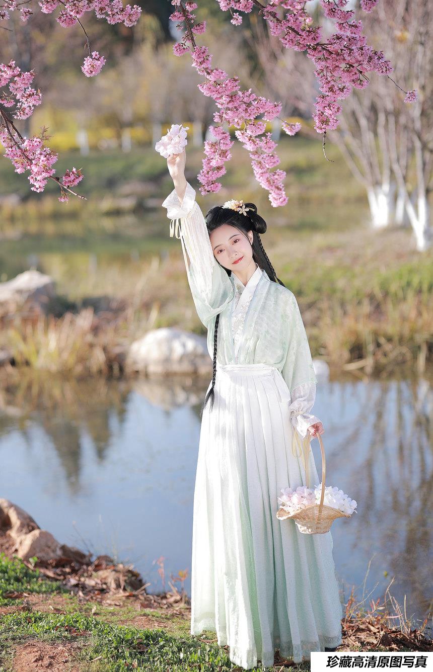 [YITUYU艺图语]2022.03.16 樱花 YunFleur[20+1P／52.2MB]