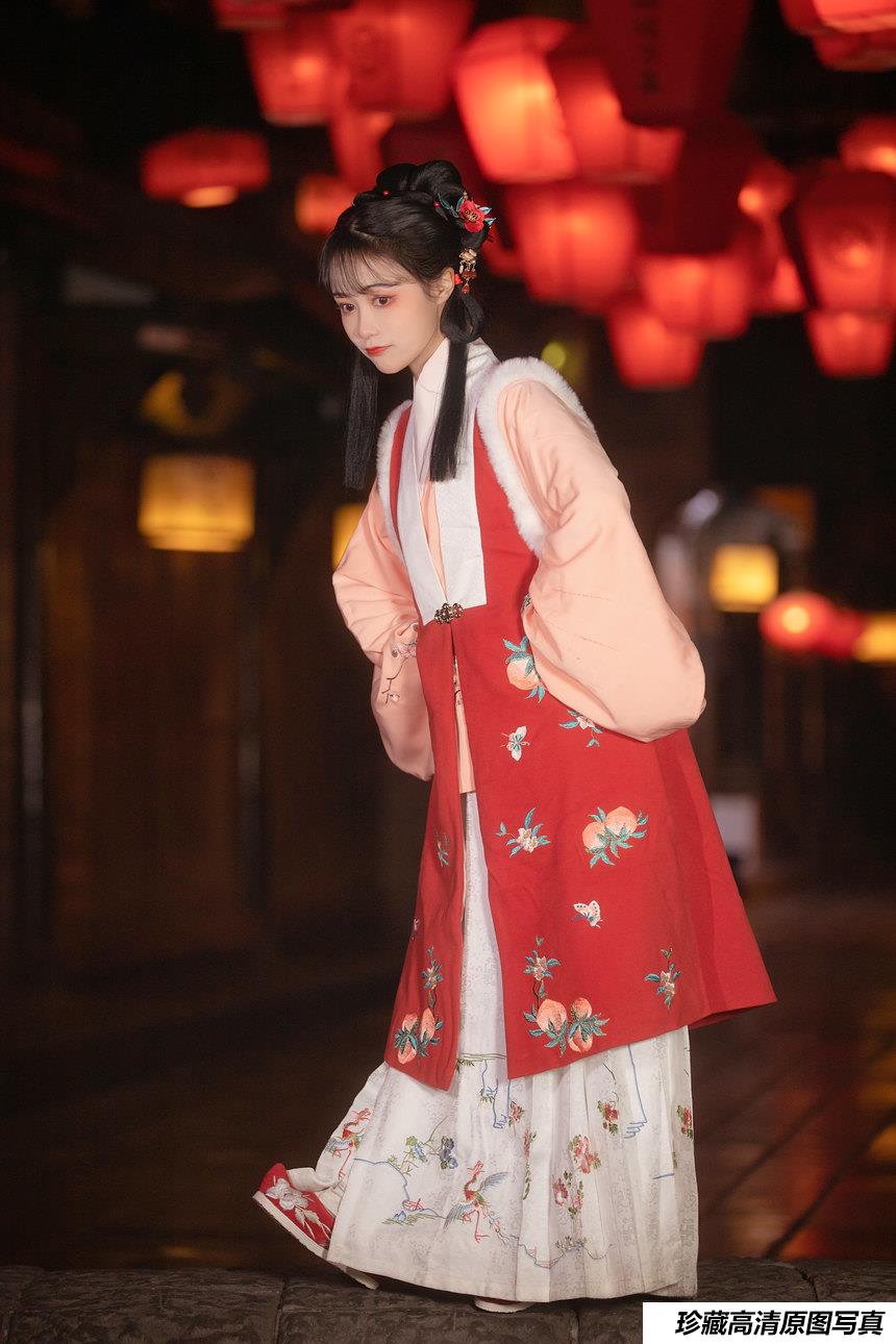 [YITUYU艺图语]2022.03.16 上元 梨一依[25+1P／435MB]