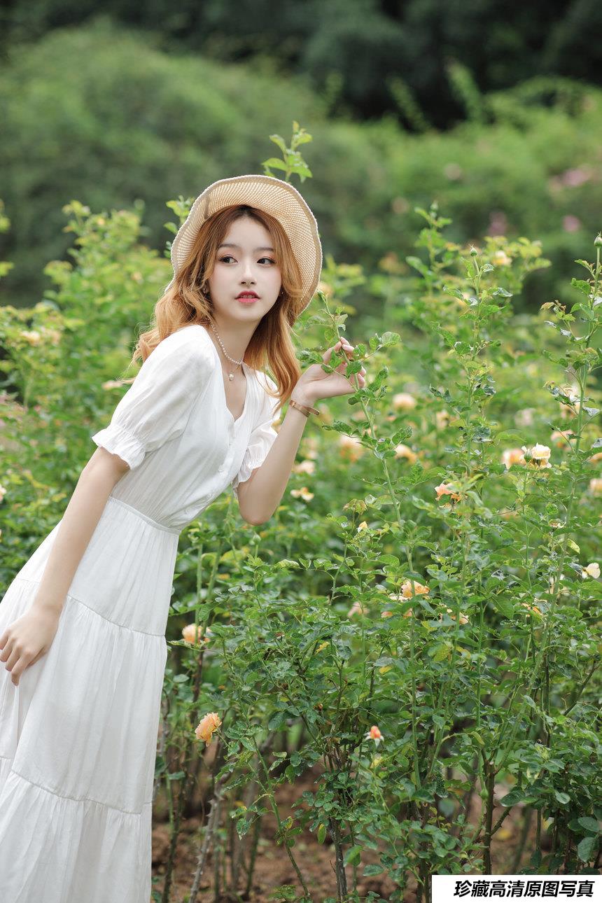 [YITUYU艺图语]2022.03.15 阳光正好，微风不燥 Bling[34+1P／272MB]