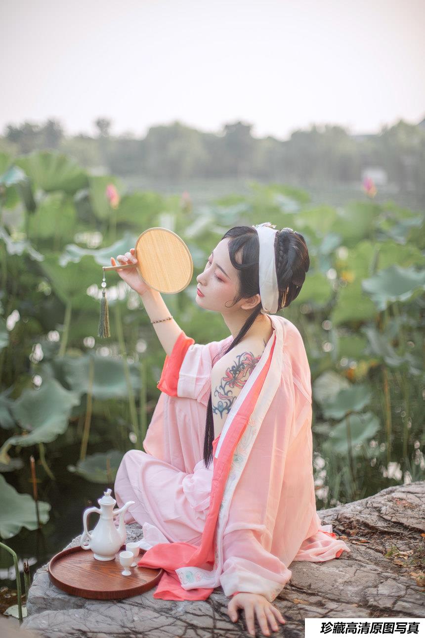 [YITUYU艺图语]2022.03.15 劫 . 缘 五月的三花猫[25+1P／144MB]