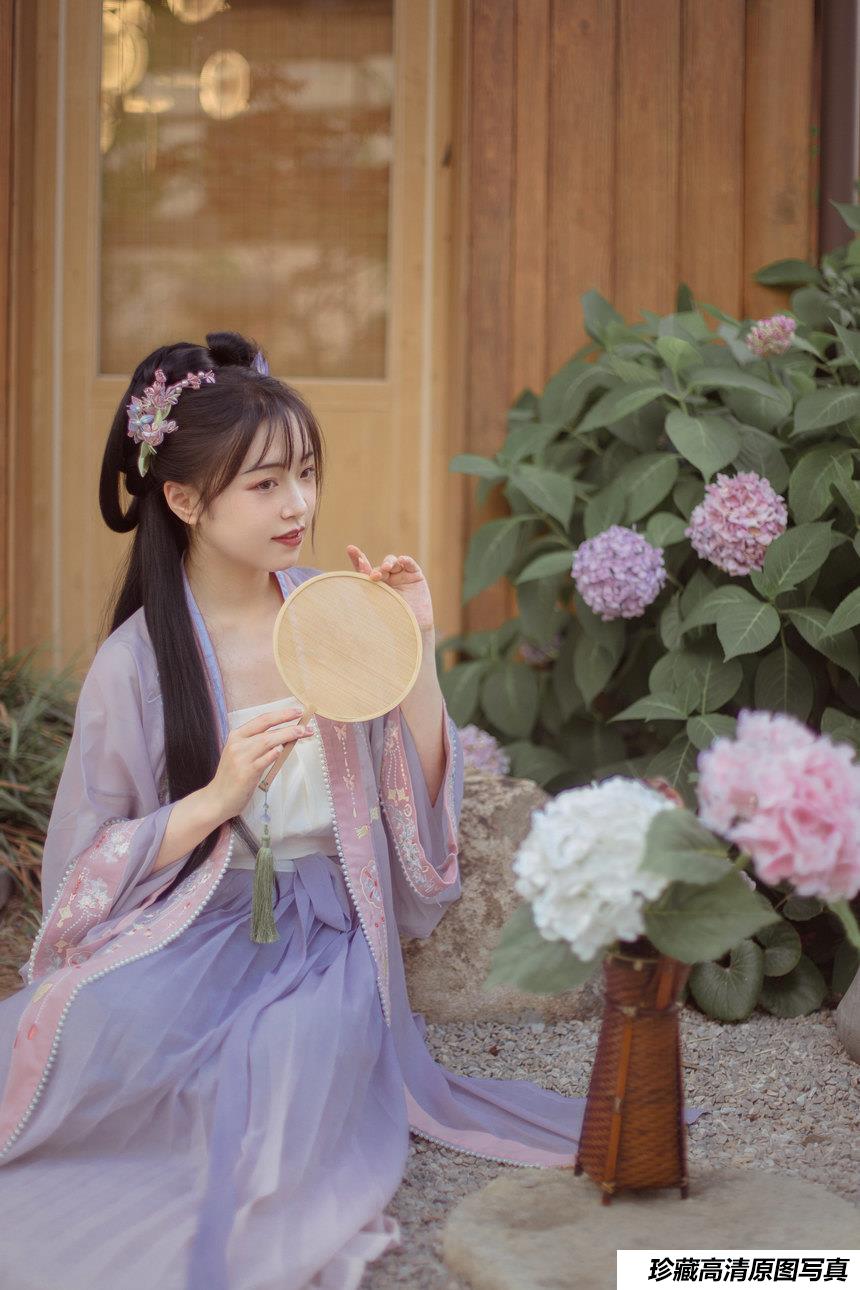 [YITUYU艺图语]2022.03.14 落尽繁花小院幽 安安安格拉[24+1P／155MB]