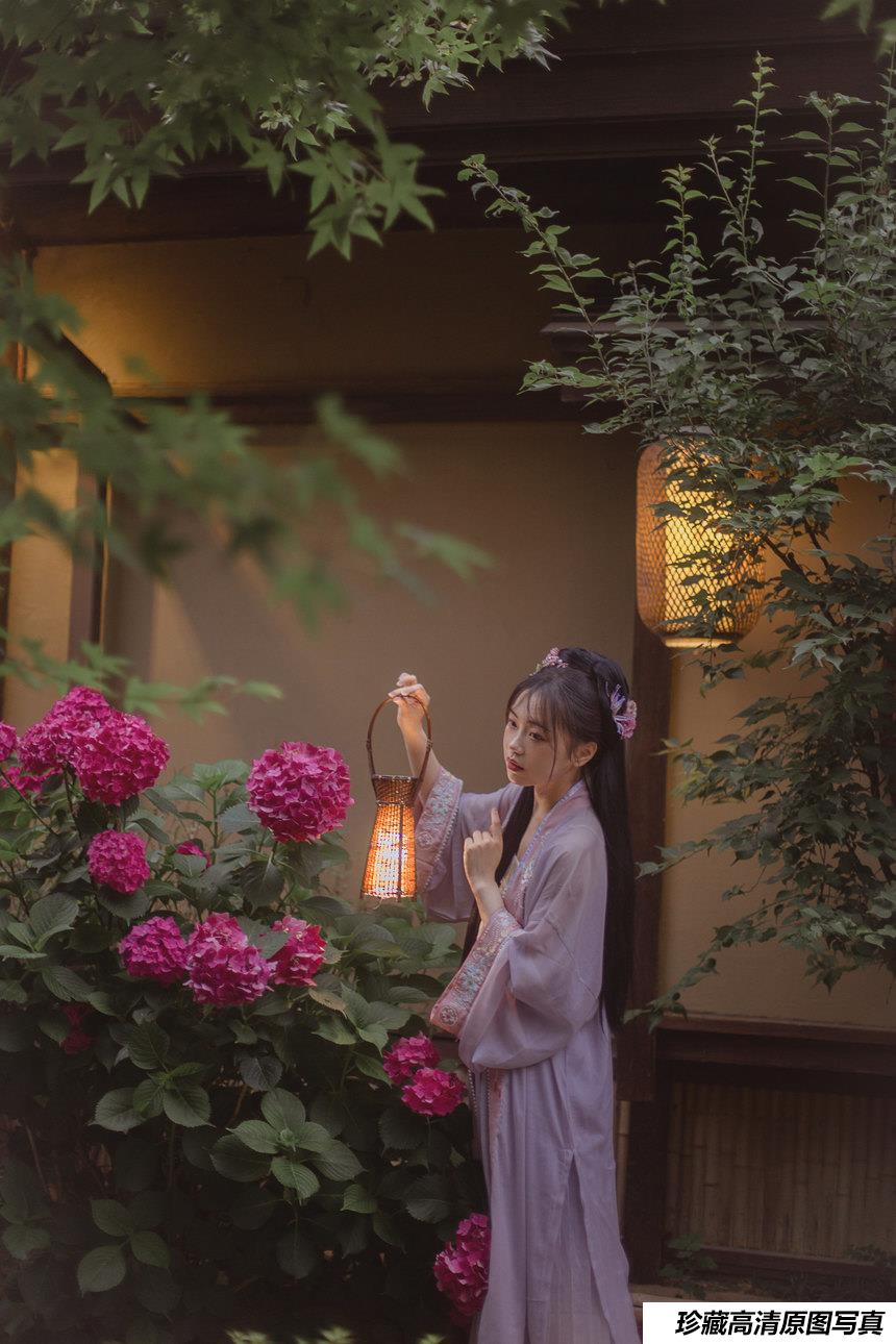 [YITUYU艺图语]2022.03.14 落尽繁花小院幽 安安安格拉[24+1P／155MB]