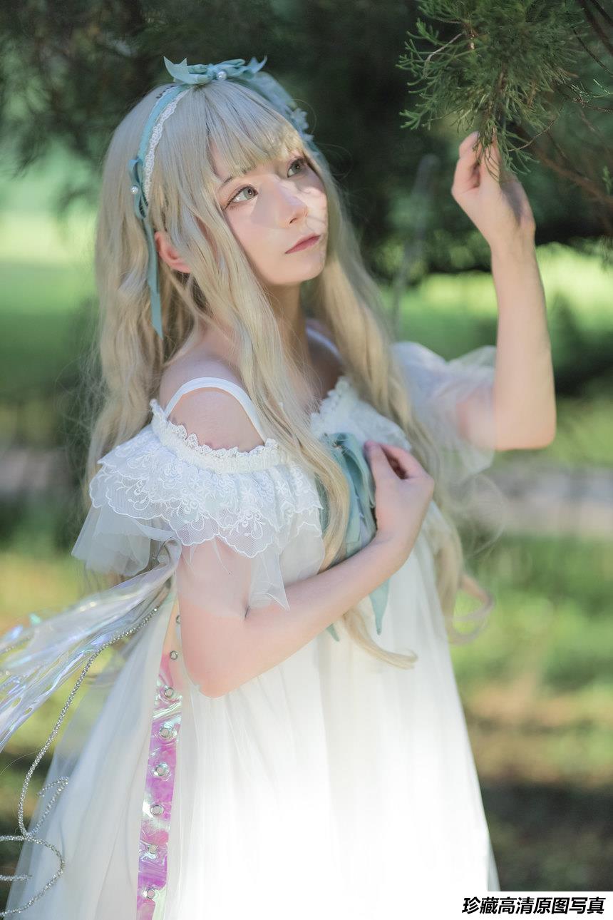 [YITUYU艺图语]2022.03.14 林中精灵 是三不是世w[27+1P／388MB]