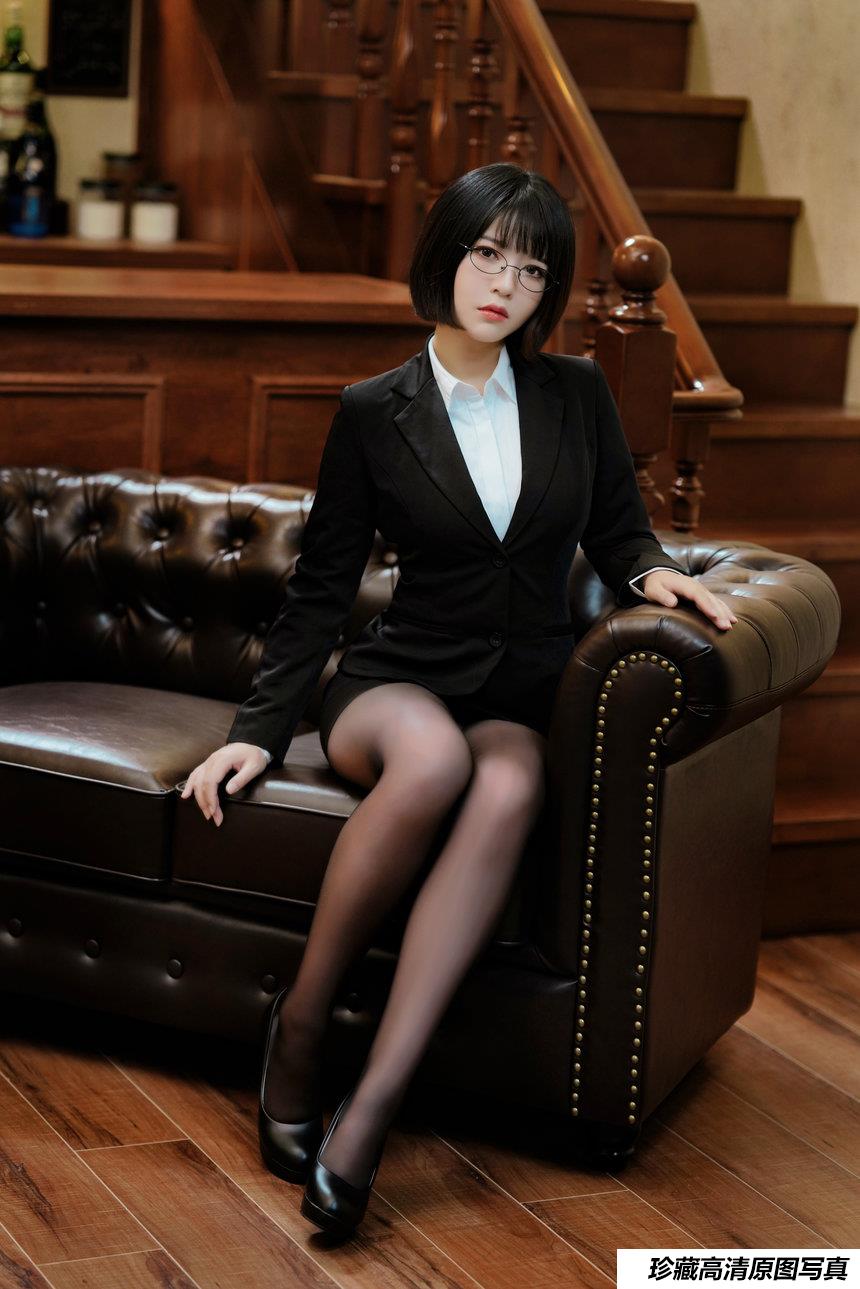 半半子 – OL様 [37P-108MB]-绅士图