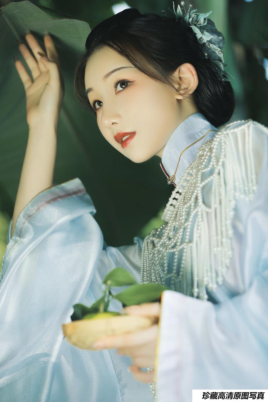 [YITUYU艺图语]2022.03.13 春去后 BunnyAroma[23+1P／349MB]