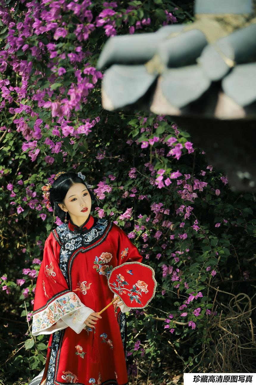 [YITUYU艺图语]2022.03.21 沾衣香 好爱吃糯米_[24+1P／486MB]