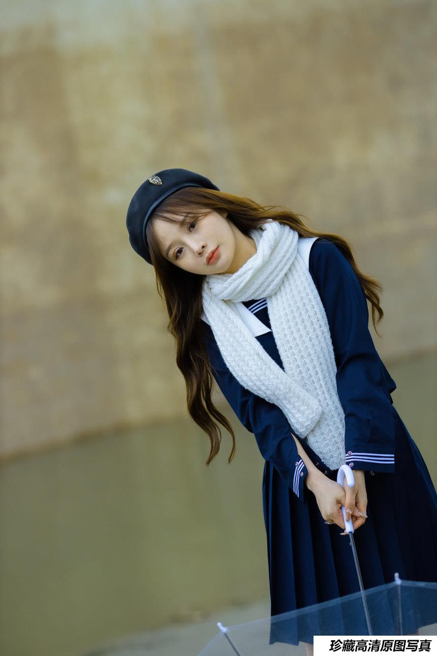 [YITUYU艺图语]2022.03.19 阴天的海边 酸奶[22+1P／319MB]