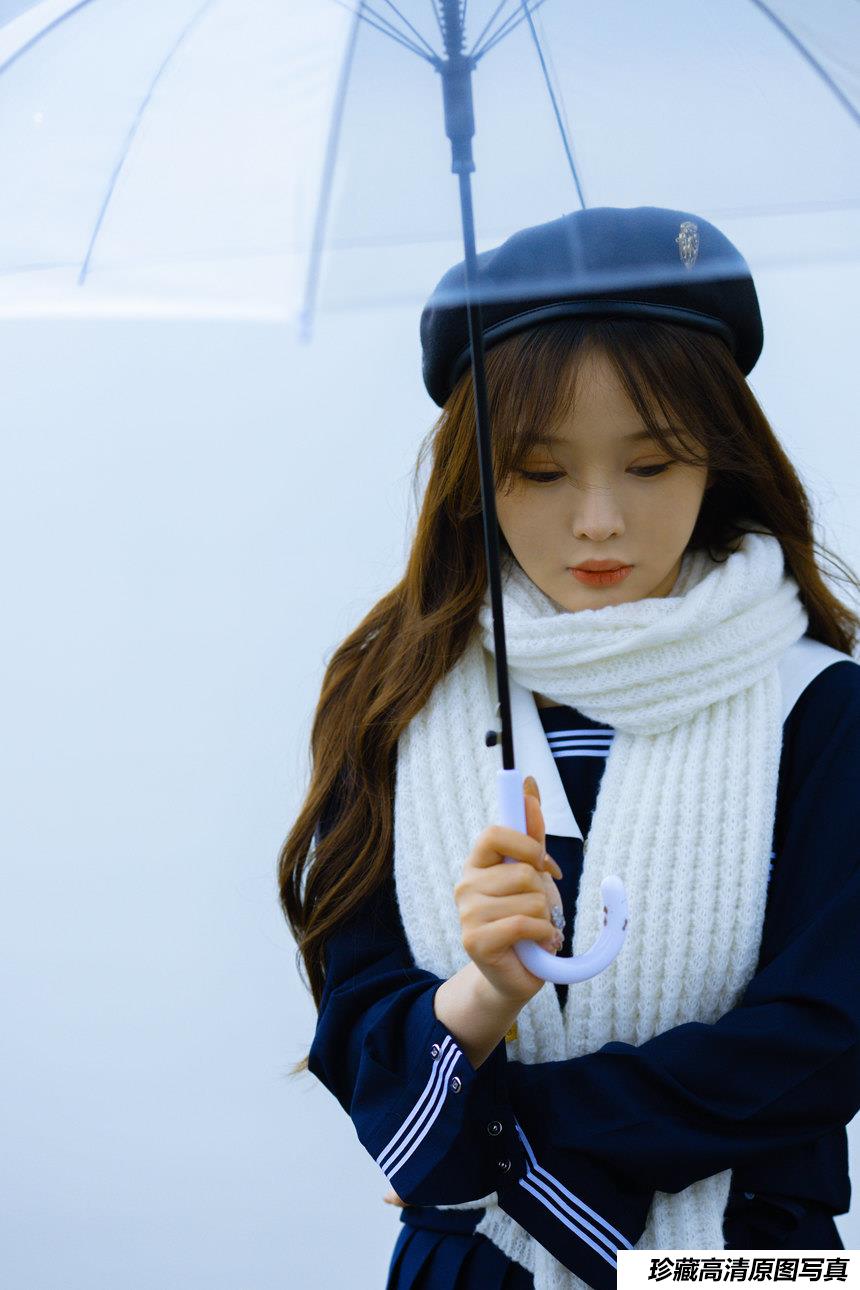 [YITUYU艺图语]2022.03.19 阴天的海边 酸奶[22+1P／319MB]