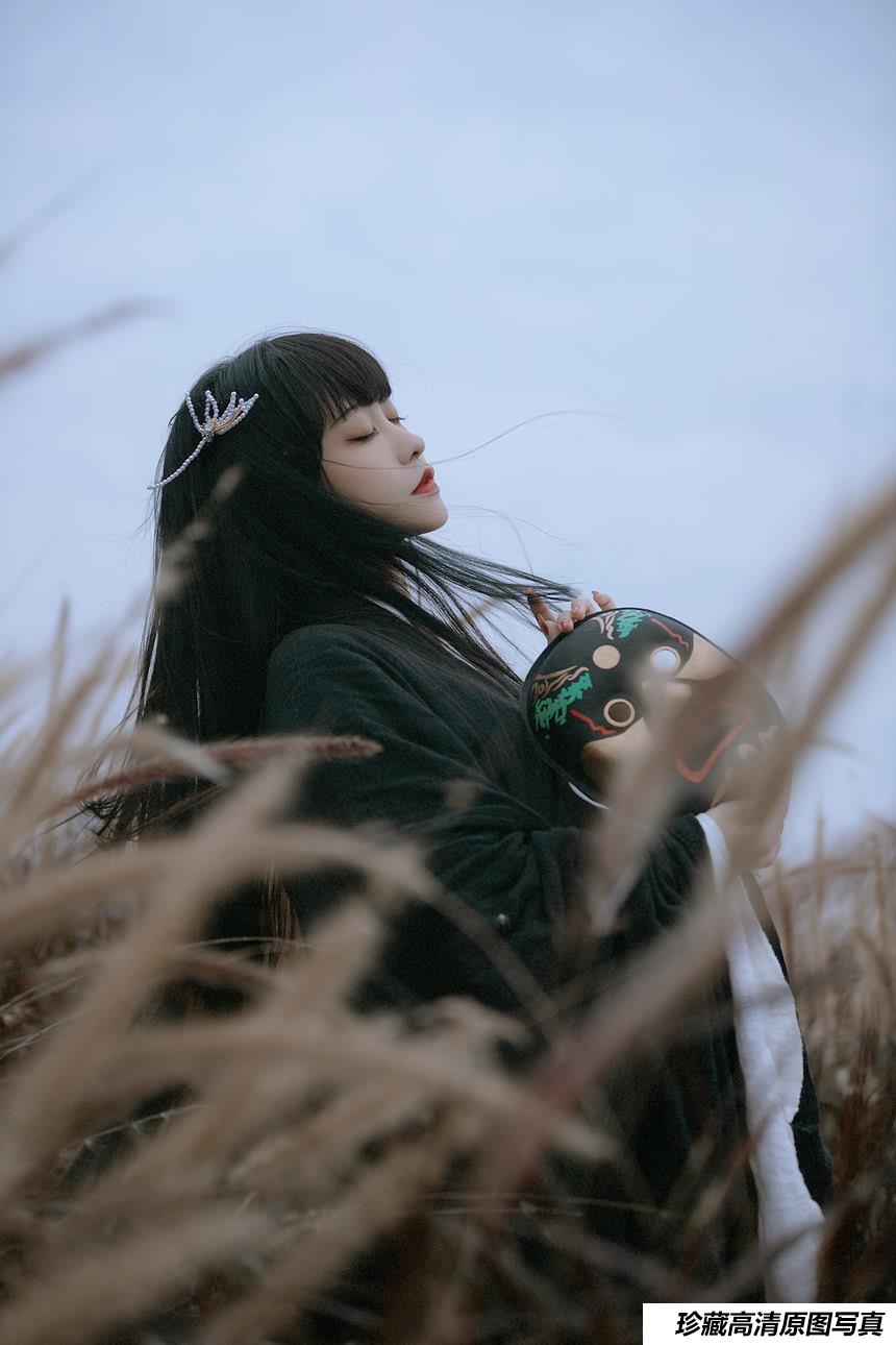 [YITUYU艺图语]2022.03.18 暗河 梨一依[22+1P／291MB]