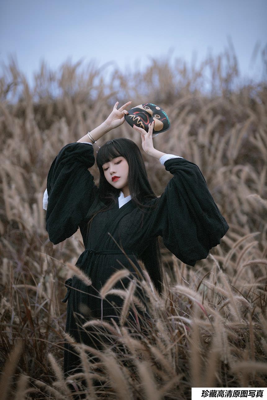 [YITUYU艺图语]2022.03.18 暗河 梨一依[22+1P／291MB]