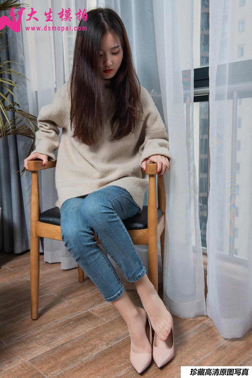 大生模拍 No.158 悠悠裤内有丝 [53P295MB]