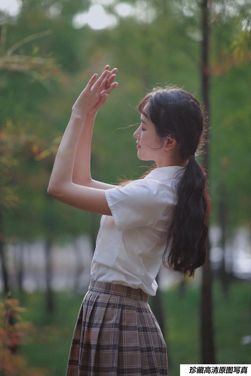 [YITUYU艺图语]2022.03.22 姊妹花 丫丫[22+1P／290MB]