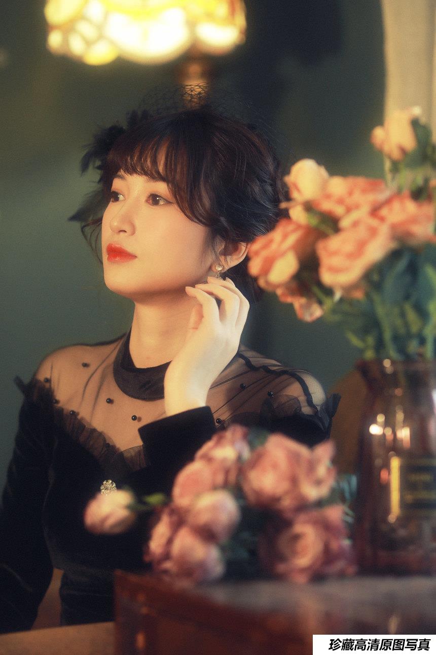 [YITUYU艺图语]2022.03.23 鎏金岁月 贵玲[19+1P／329MB]