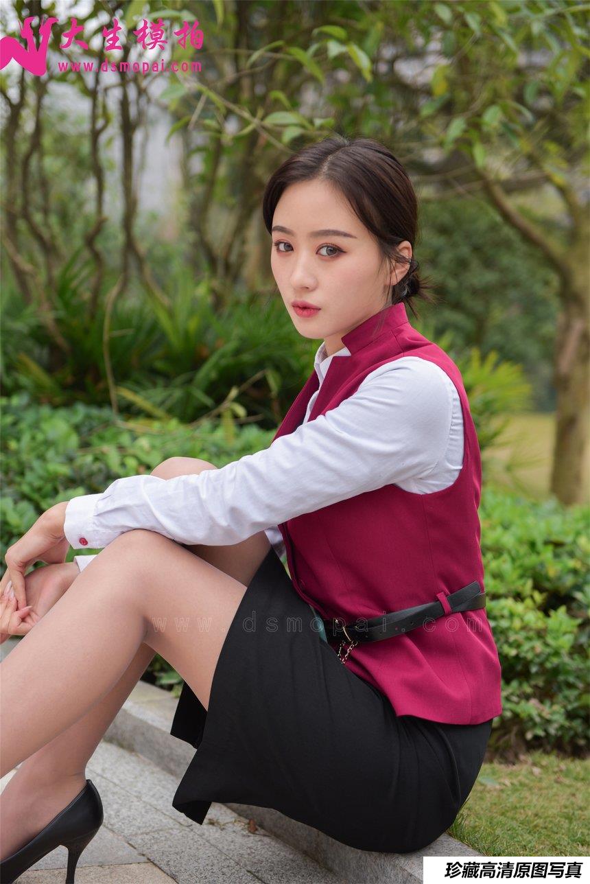 大生模拍 No.168 思思 空乘专业学妹 [64P209MB]