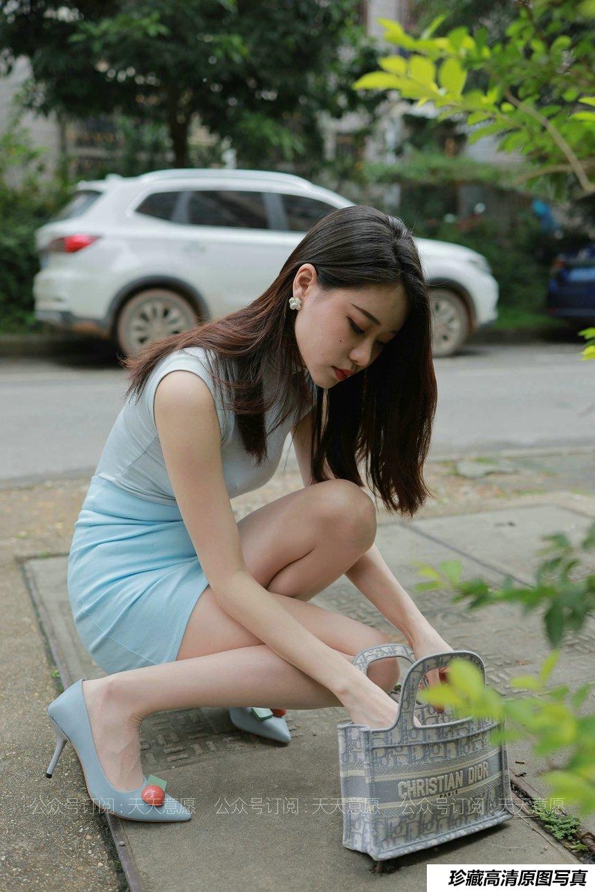 [IESS异思趣向] 2021.08.14 丝享家889：佳爷《八月女神特辑》[80P／129MB]