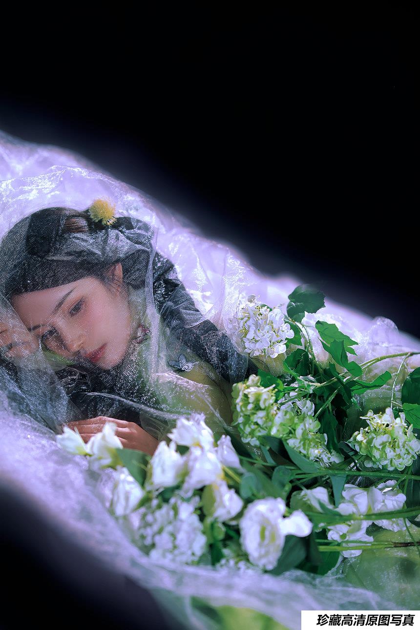 [YITUYU艺图语]2022.03.26 破茧成蝶 绾颜[20+1P／337MB]