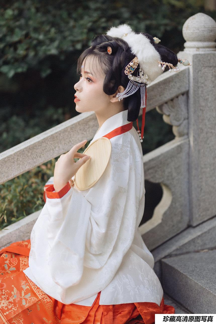 [YITUYU艺图语]2021.09.04 茕兔 悠然[31+1P／344MB]