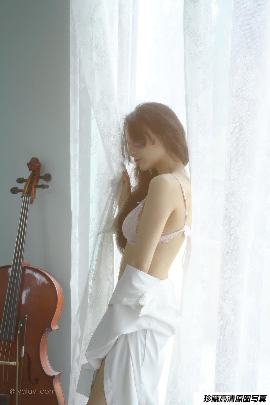 [YALAYI雅拉伊]2022.08.12 NO.963 清晨的景色 何嘉颖[41+1P／432MB]
