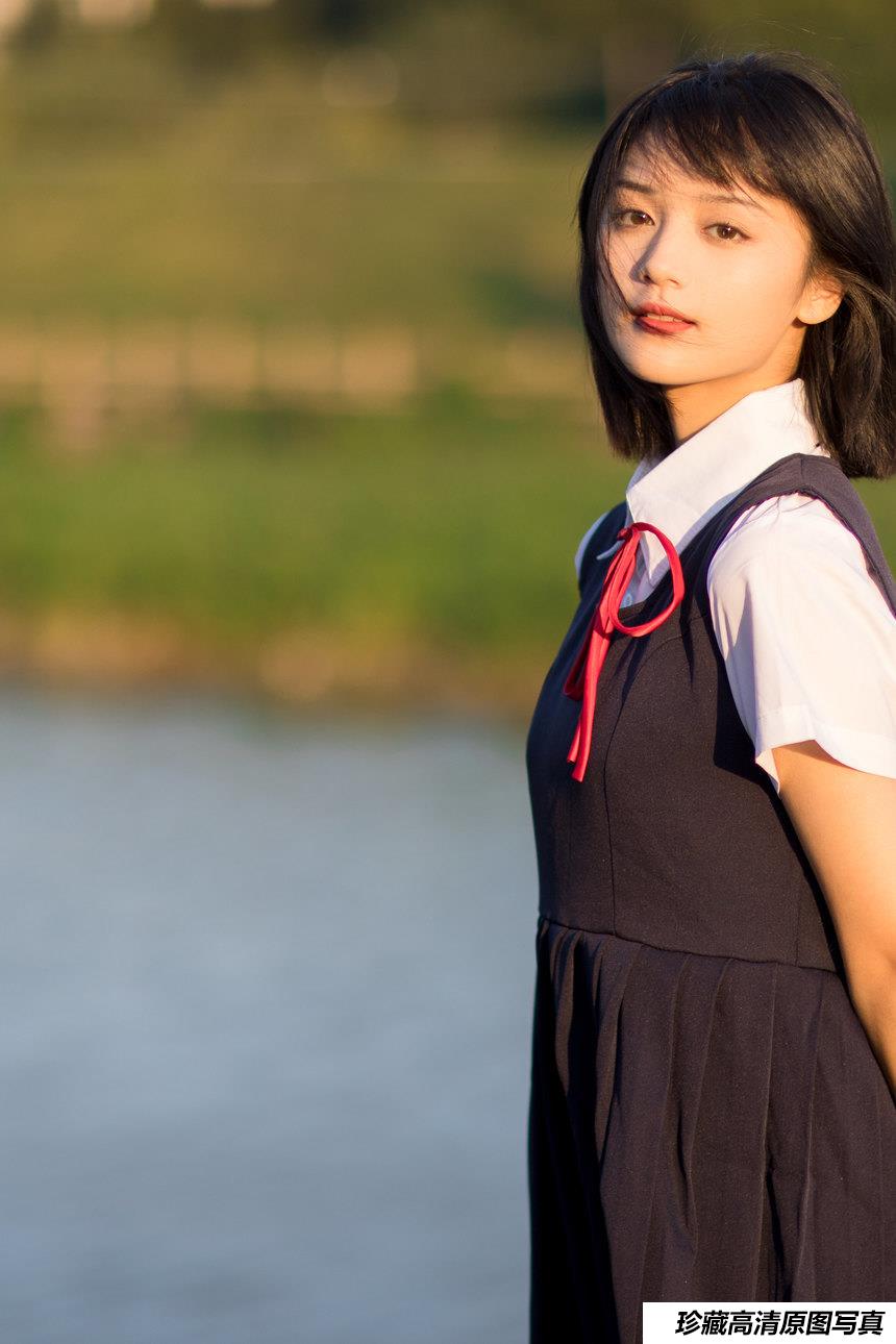 [YITUYU艺图语]2022.01.27 少女的心思 雨文[36+1P／504MB]