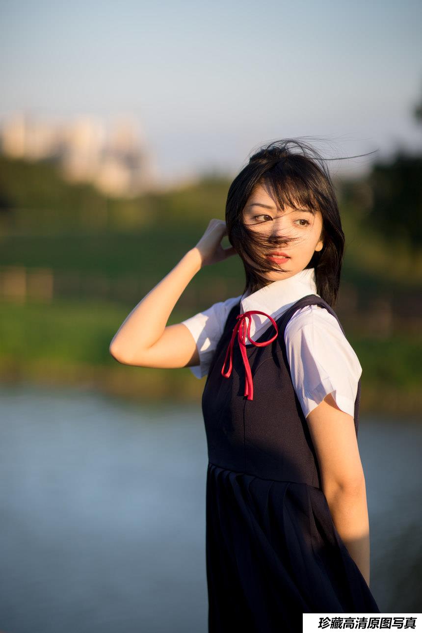 [YITUYU艺图语]2022.01.27 少女的心思 雨文[36+1P／504MB]