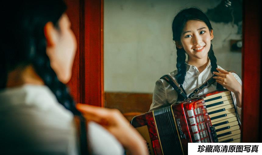 [YITUYU艺图语]2022.01.25 你好李焕英 猫仙[21+1P／335MB]