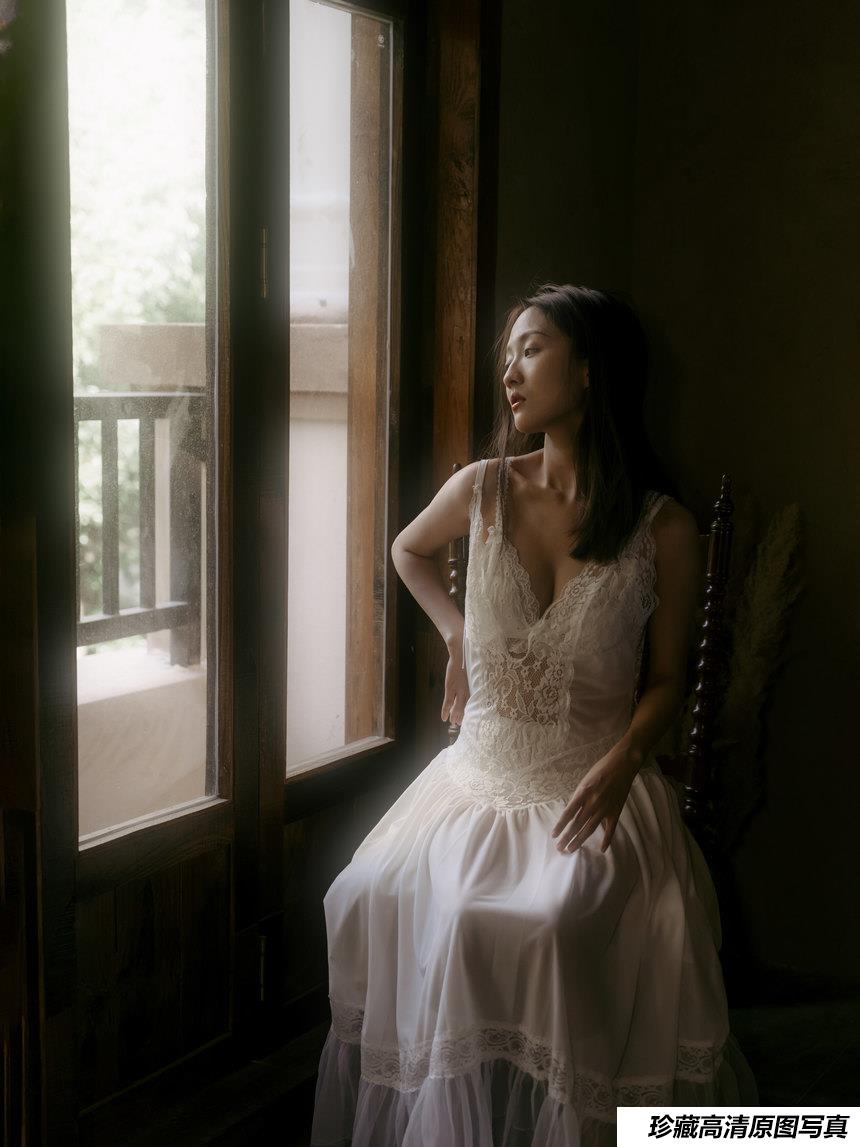 [YITUYU艺图语]2022.01.25 窗影阑珊的梦 陈年[43+1P／571MB]