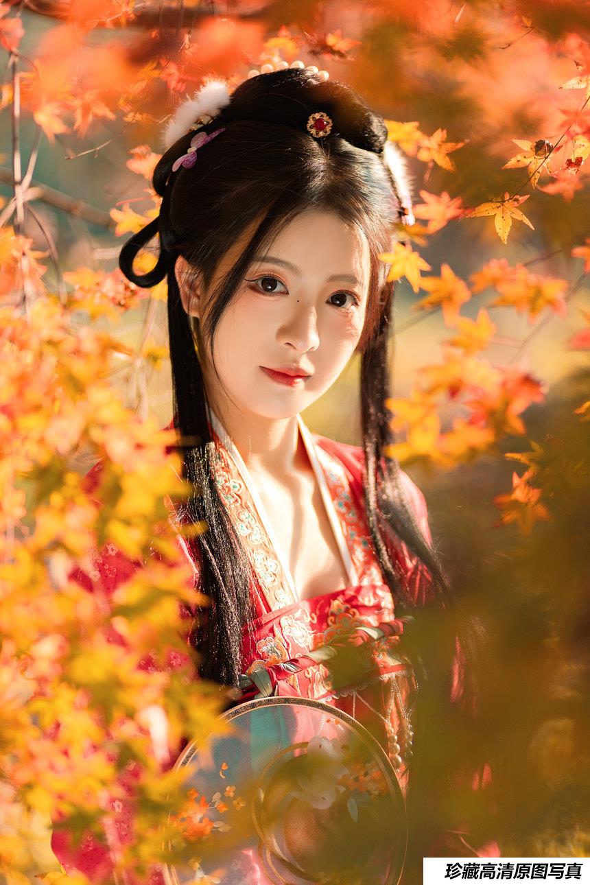 [YITUYU艺图语]2022.01.24 枫林晚 柚子[31+1P／408MB]