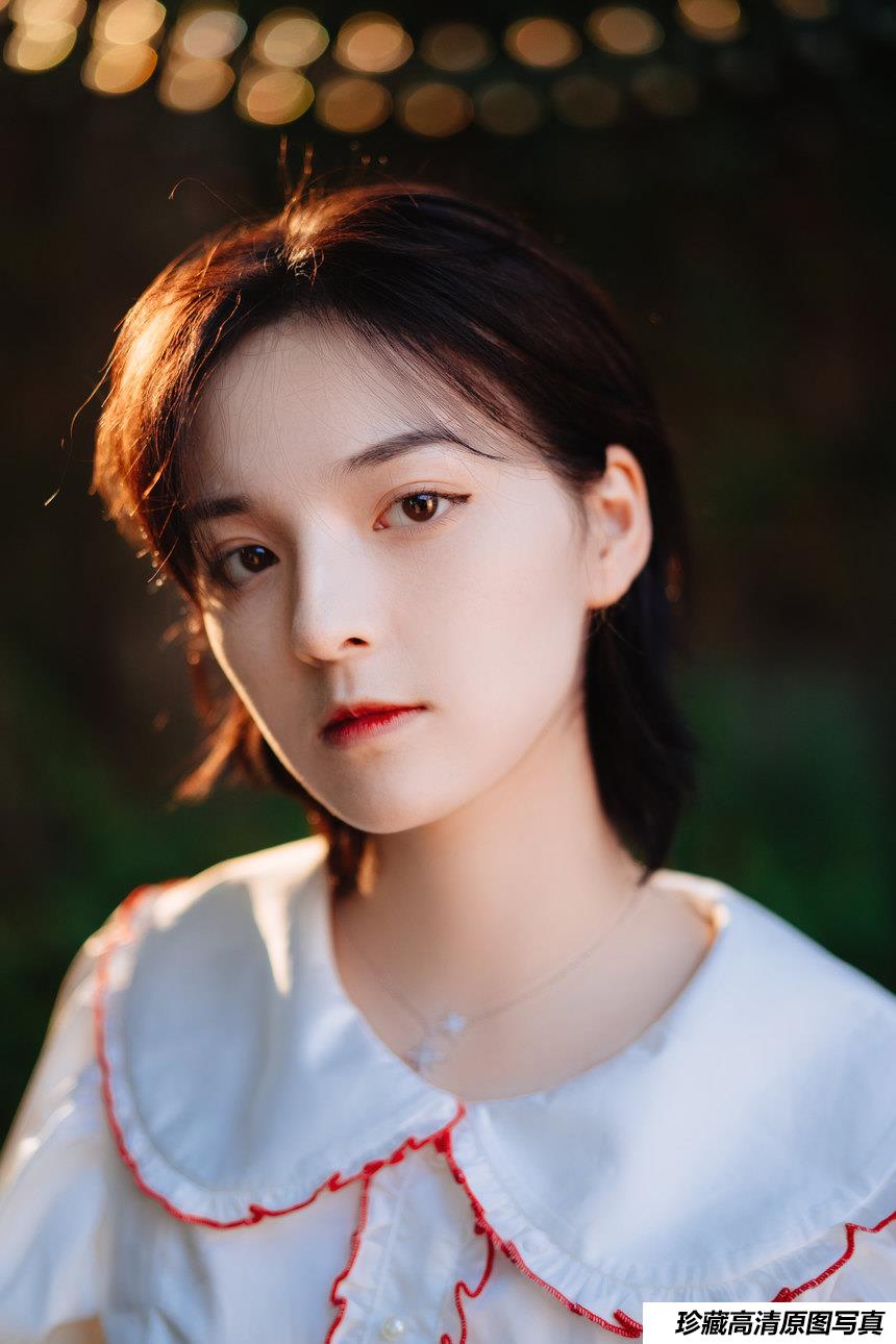 [YITUYU艺图语]2022.01.28 初次邂逅，超高颜值的粉红少女 dudu[22+1P／353MB]