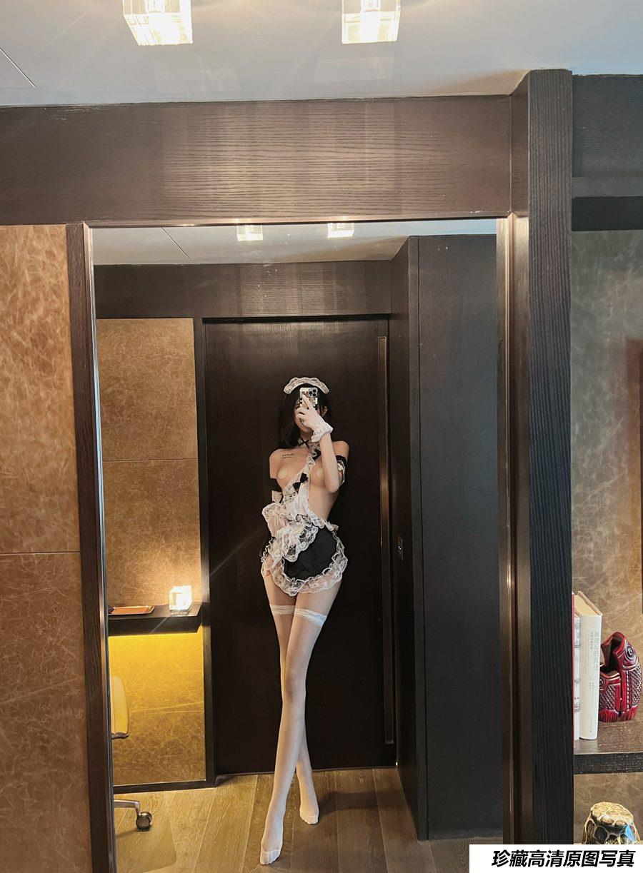 葛征《白si+女仆超性感套装》原版写真[36P+1V-152MB]