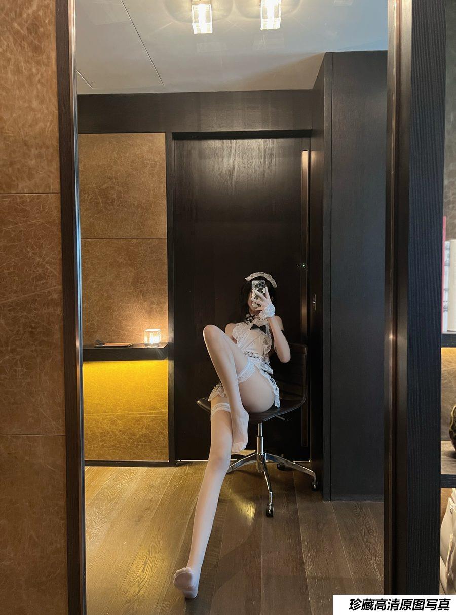 葛征《白si+女仆超性感套装》原版写真[36P+1V-152MB]