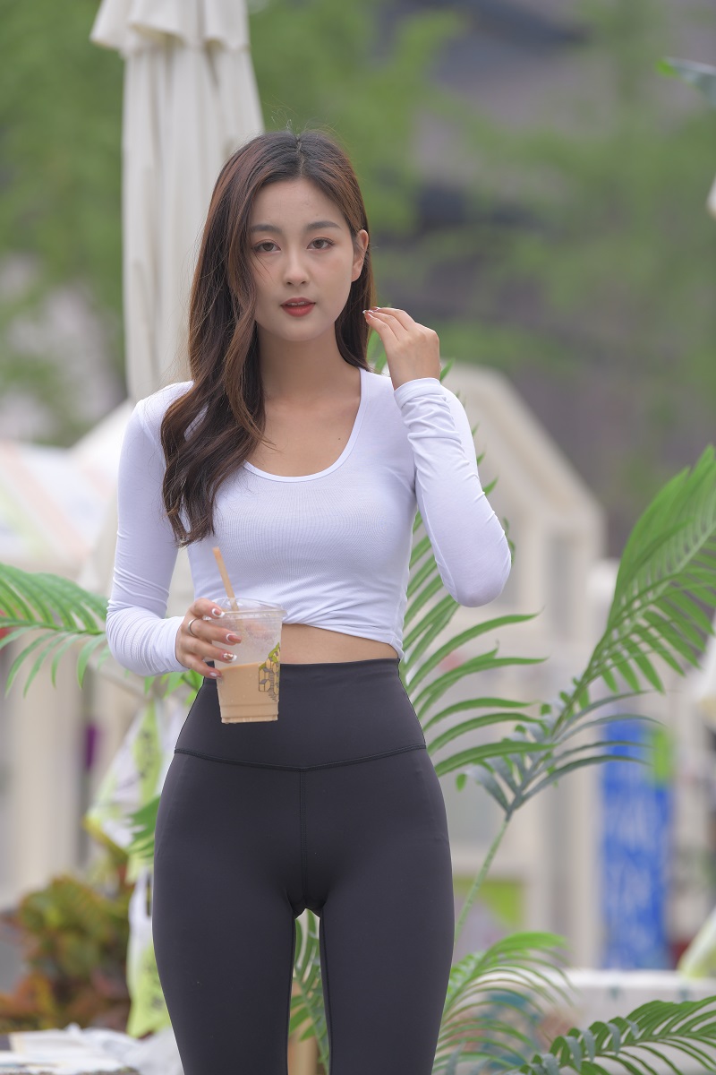 图片[5]-【街拍】一始街拍模拍作品 黑色瑜伽裤美眉-绅士图