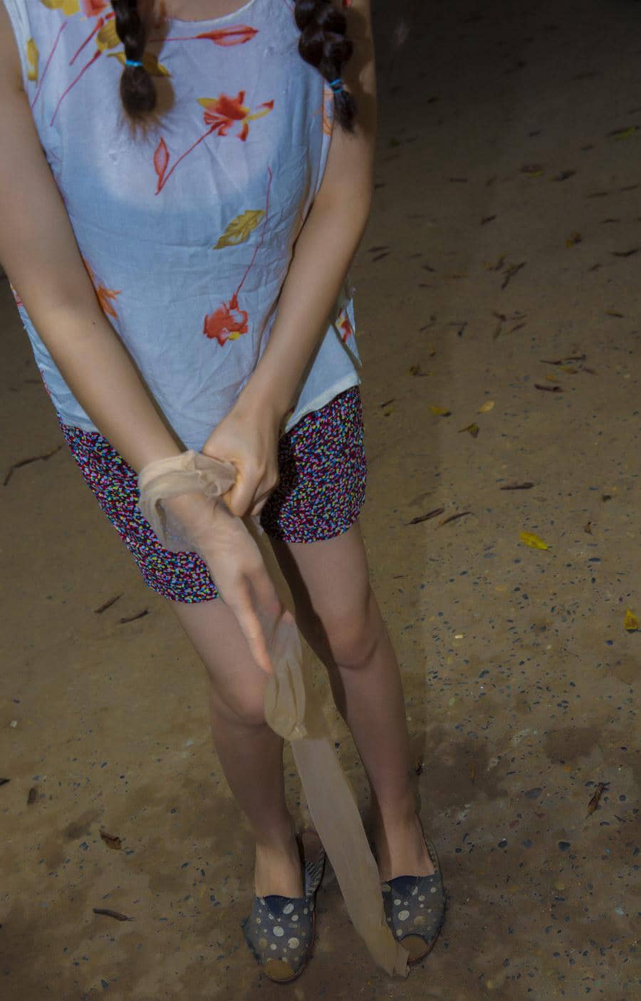 图片[4]-LISS 丽丝映像 NO.028 捡垃圾的丝袜女儿 [80P982M]-绅士图