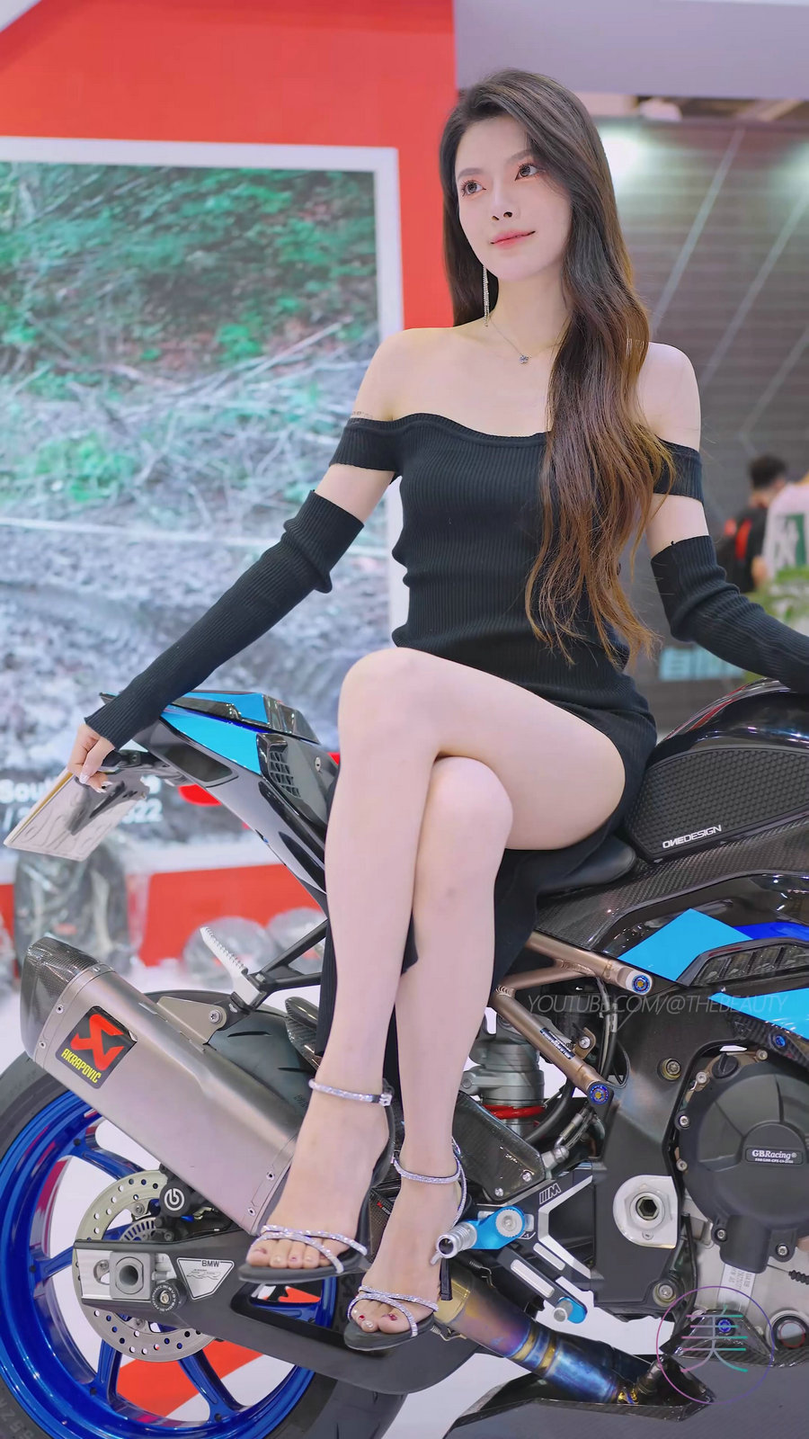 2023 苏州GTSHOW改装车展 Auto Salon Racing Model 82 [353MB]-绅士图
