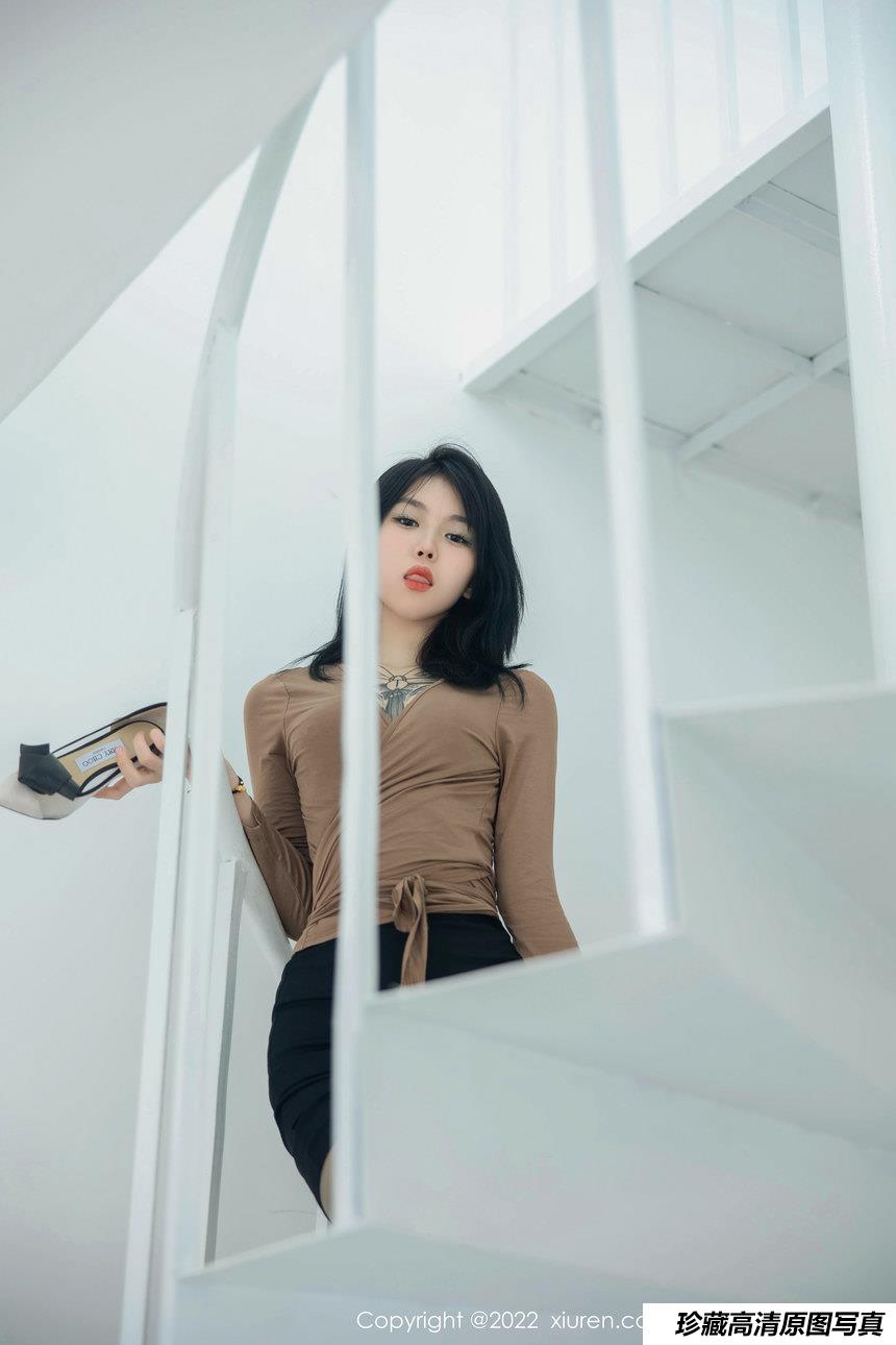 [XiuRen秀人网] 2022.09.14 No.5587 奶瓶. [100+1P]