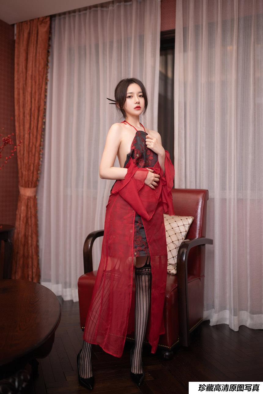 鱼子酱 天生妖娆 原版写真 [126P-1.66G]