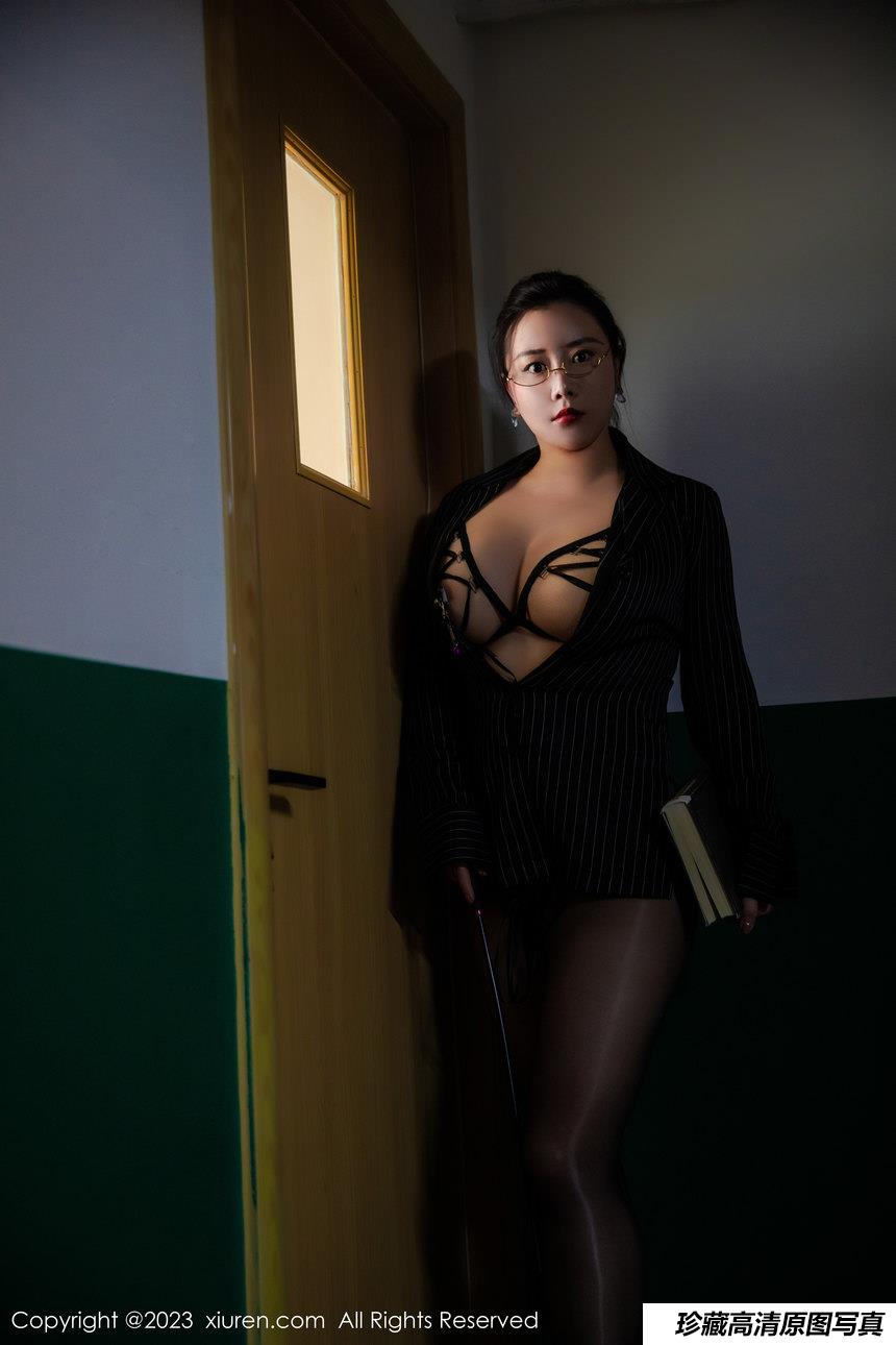 [XiuRen秀人网] 2023.05.30 No.6823 王婉悠Queen [90+1P]